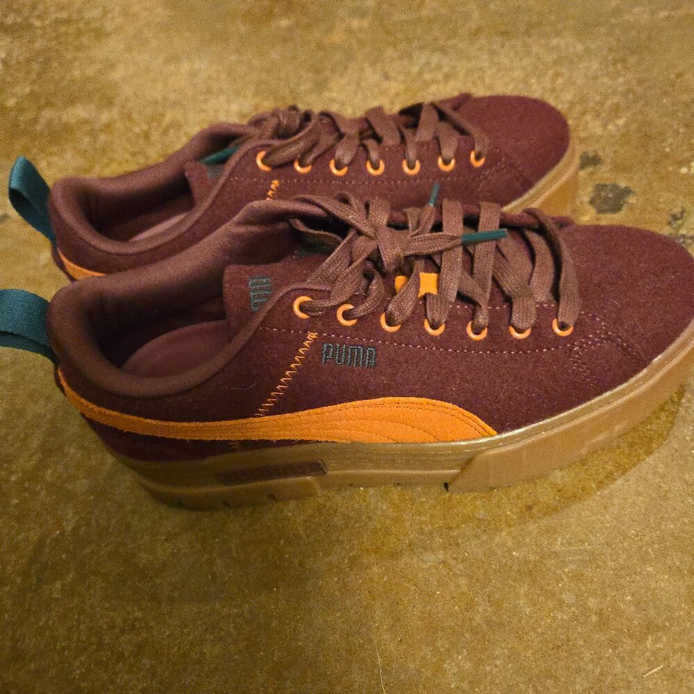 Platform PUMA sneakers